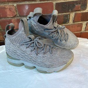 Nike | LeBron 15 Guardians ‘City Edition’ (897648-005)